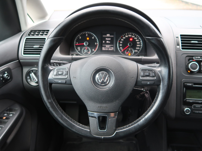 Volkswagen Touran, 2010