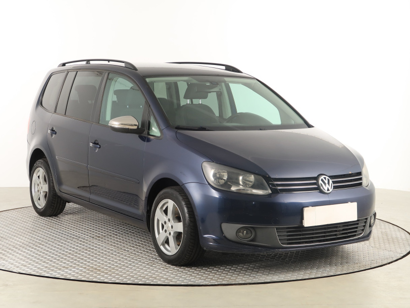 Volkswagen Touran, 2010