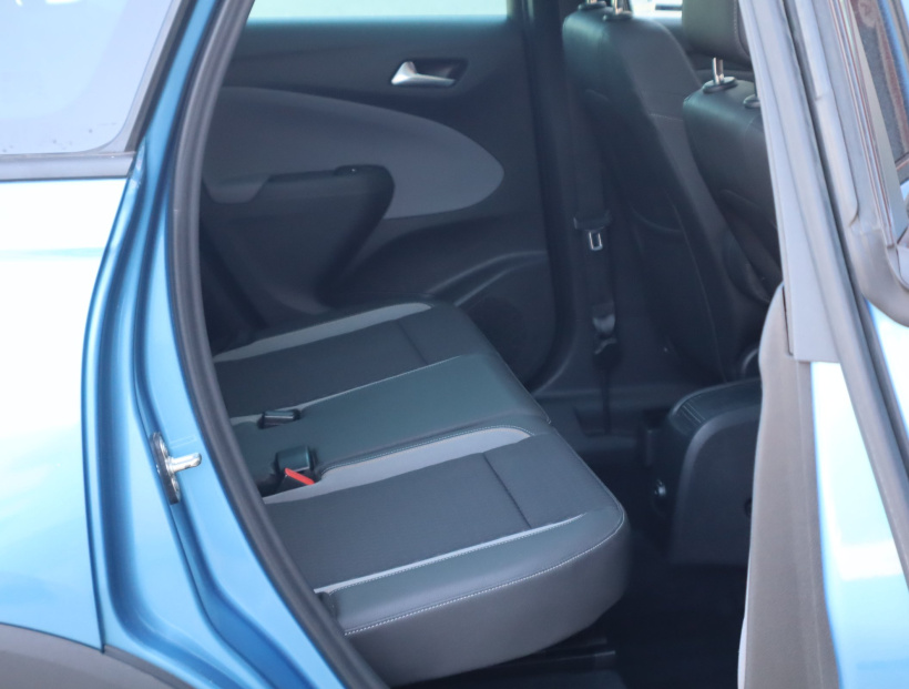 Opel Crossland, 2017