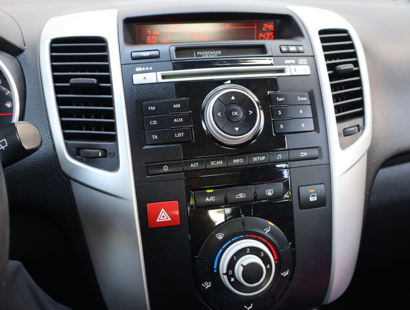 Kia Venga, 2011