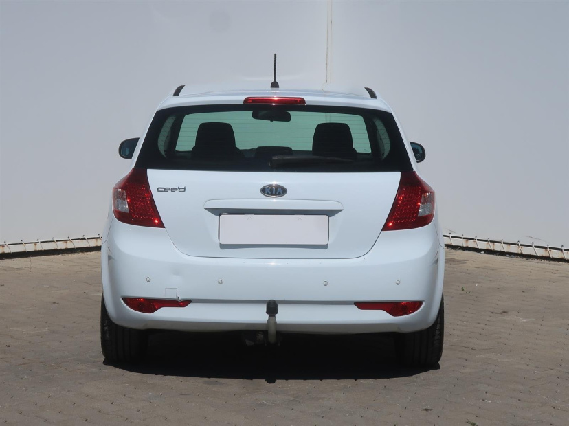 Kia Ceed, 2011