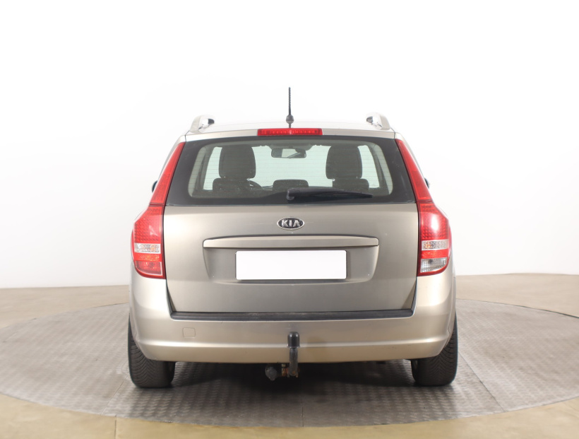 Kia Ceed, 2010
