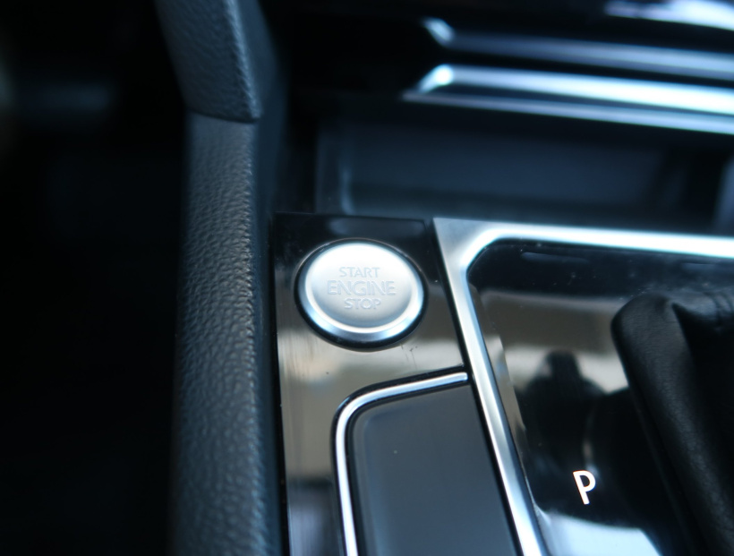 Volkswagen Passat, 2015