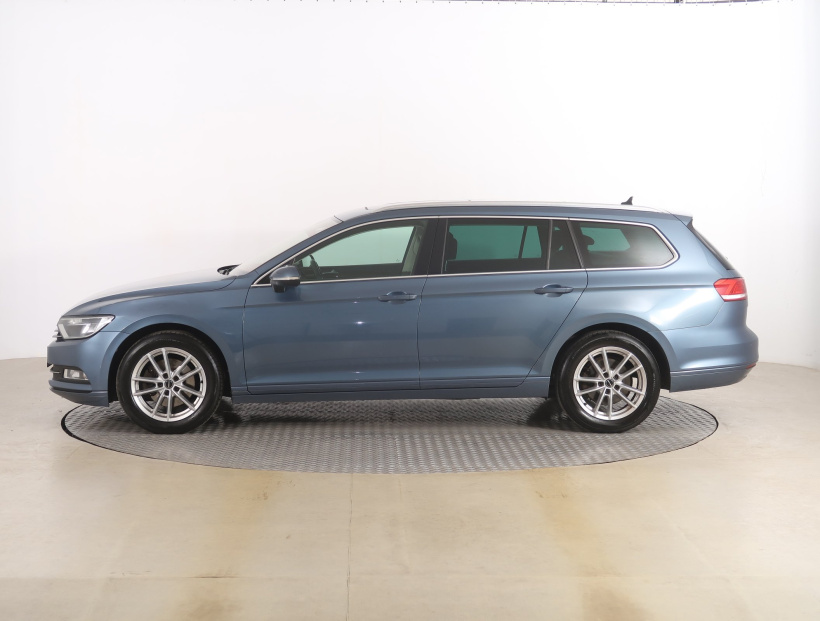 Volkswagen Passat, 2015