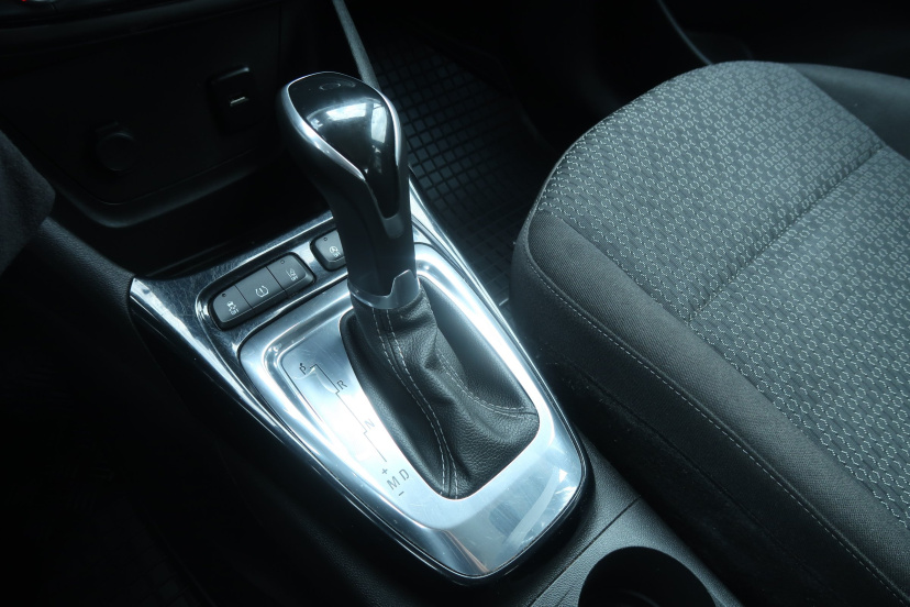 Opel Crossland, 2019