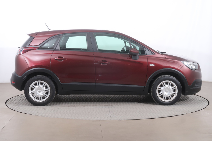 Opel Crossland, 2019