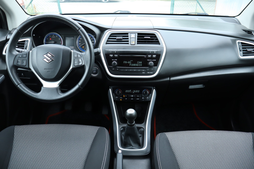 Suzuki SX4 S-Cross, 2013