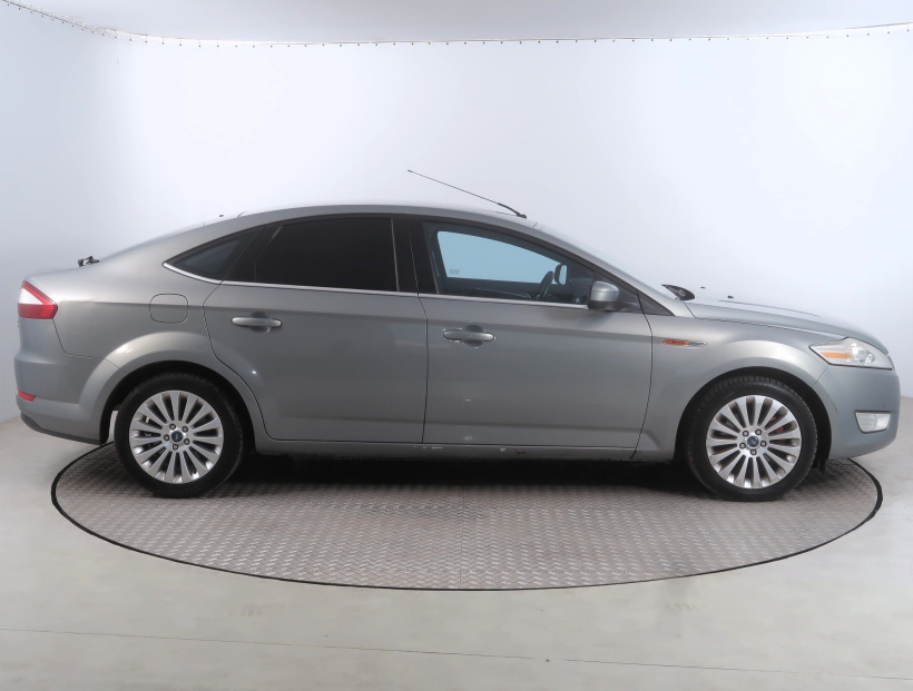 Ford Mondeo, 2009
