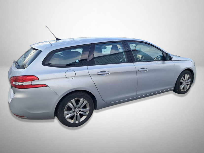 Peugeot 308, 2015