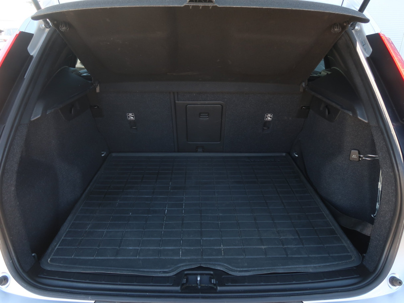 Volvo XC40, 2018