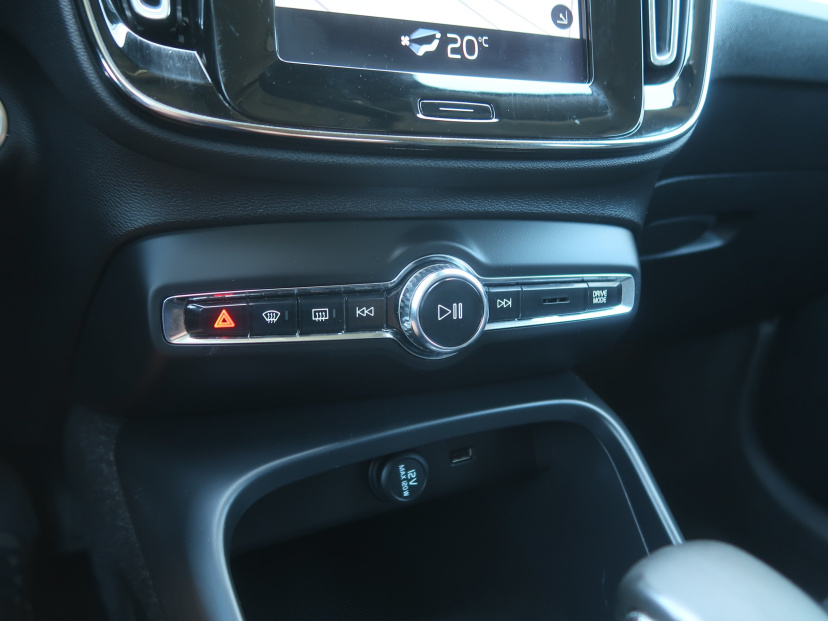 Volvo XC40, 2018