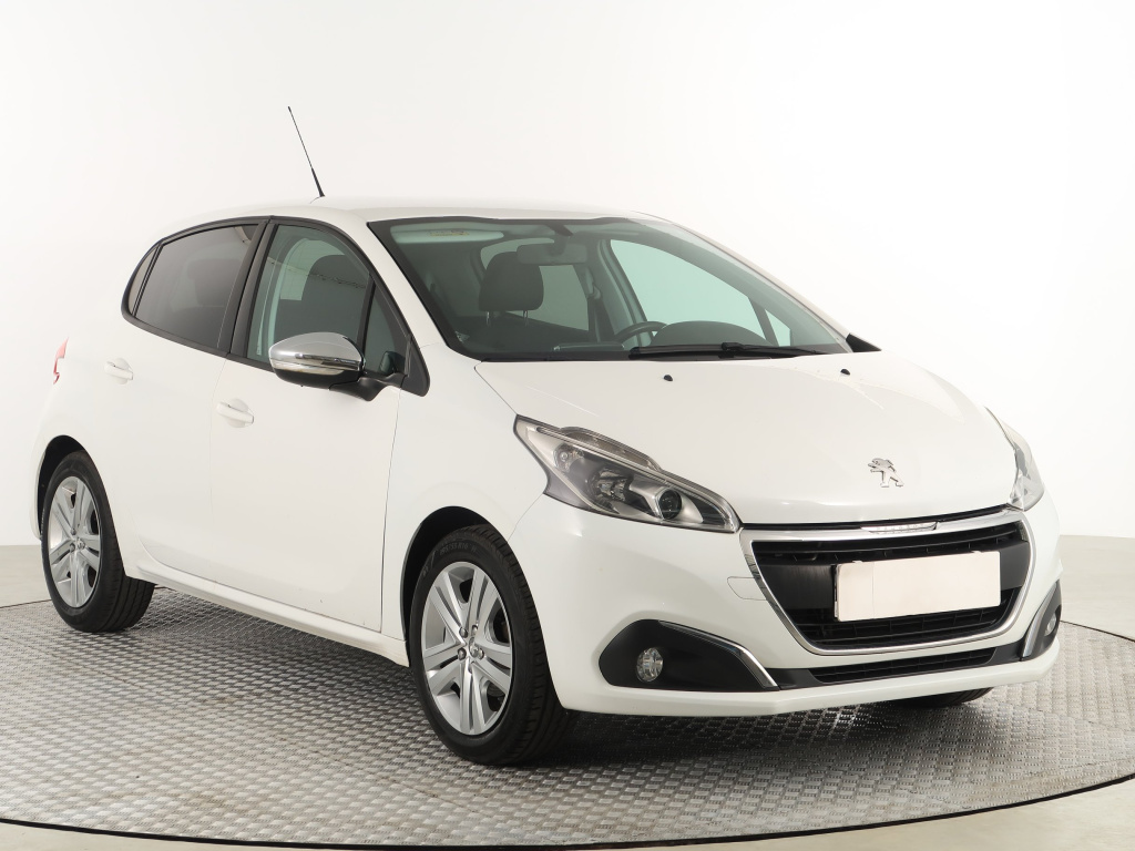 Peugeot 208, 2016