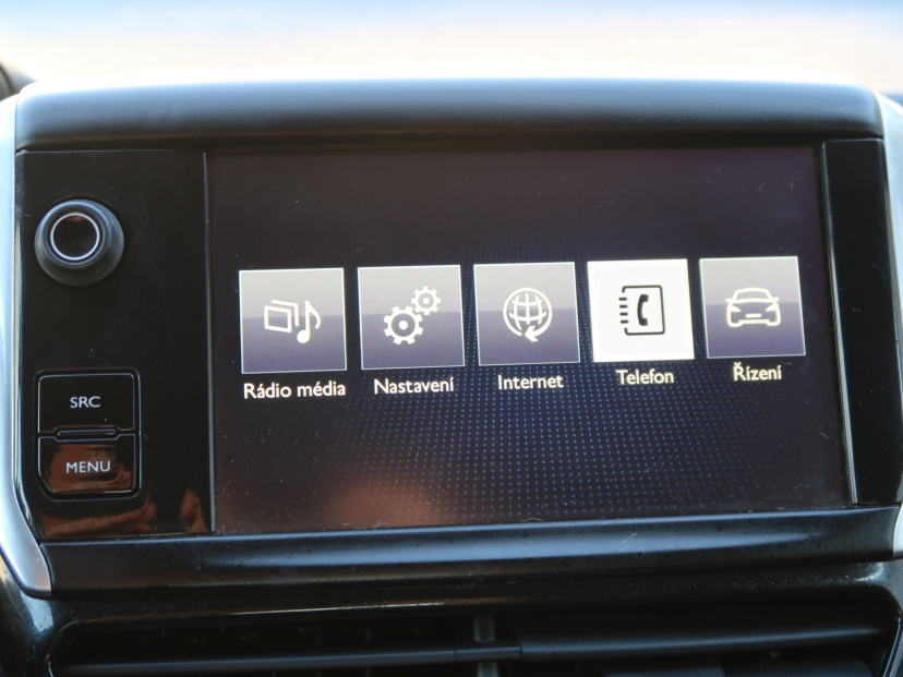 Peugeot 208, 2016
