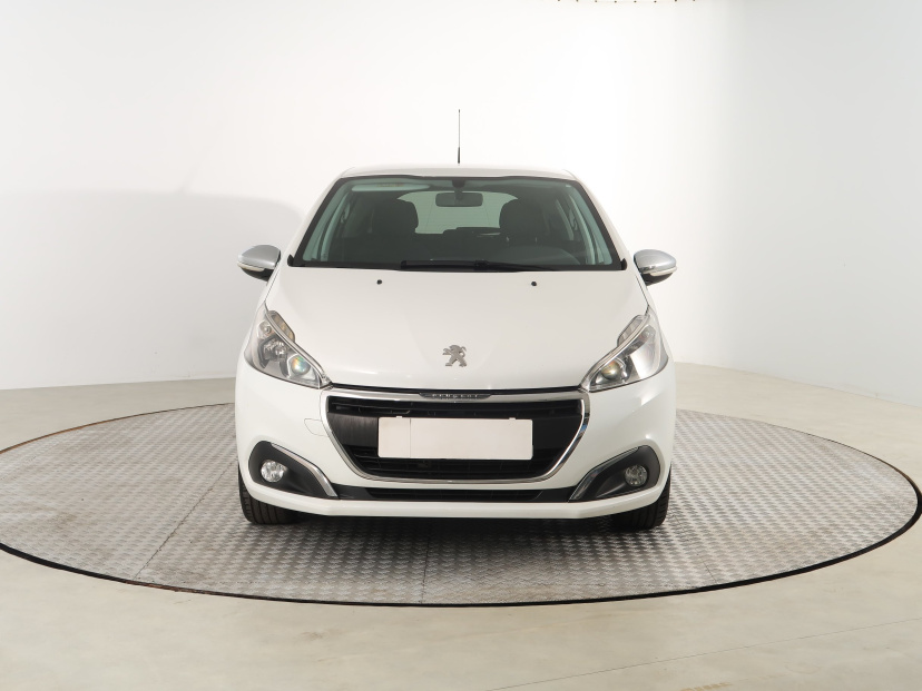 Peugeot 208, 2016