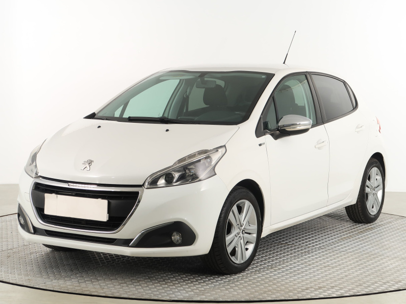 Peugeot 208, 2016