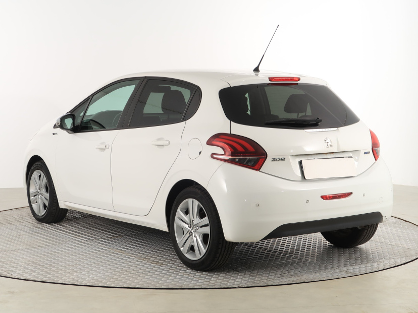 Peugeot 208, 2016