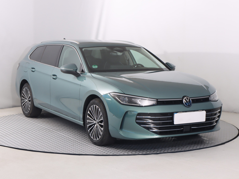 Volkswagen Passat, 2025