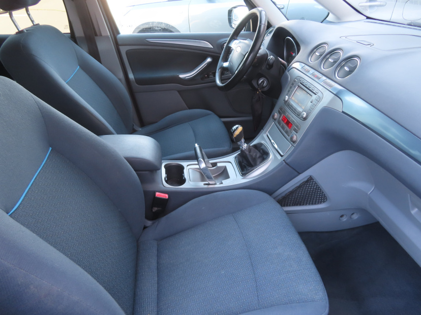 Ford Galaxy, 2009
