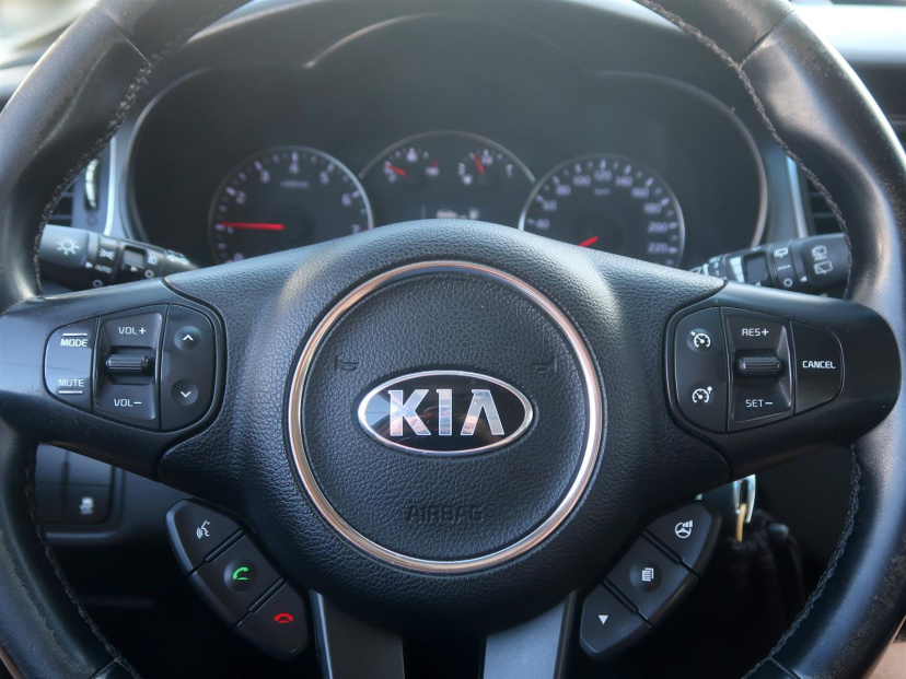 Kia Carens, 2015