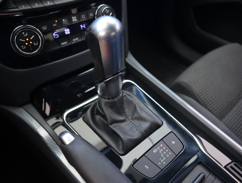 Peugeot 508, 2012