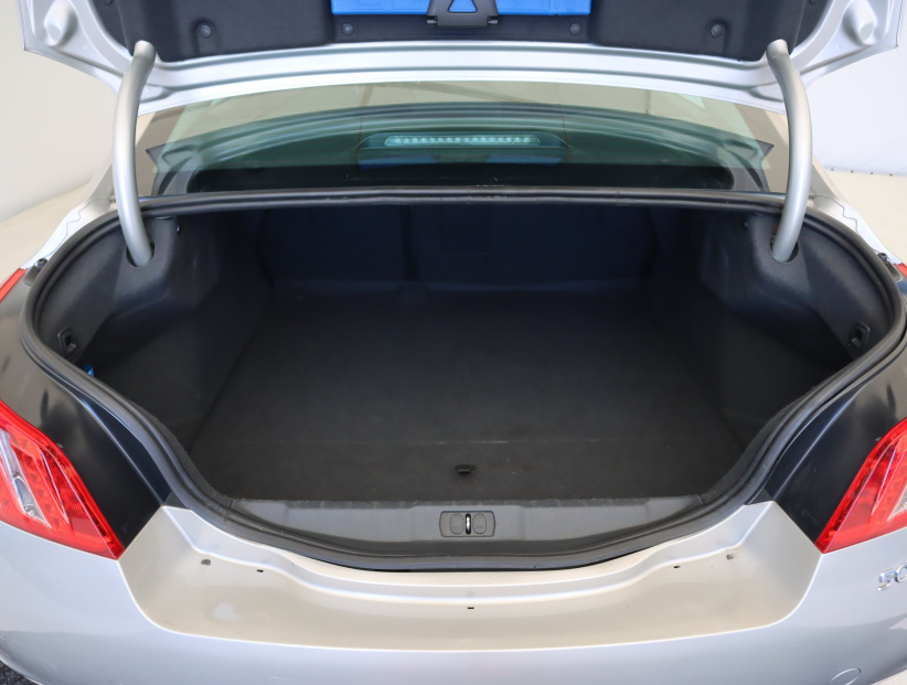 Peugeot 508, 2012
