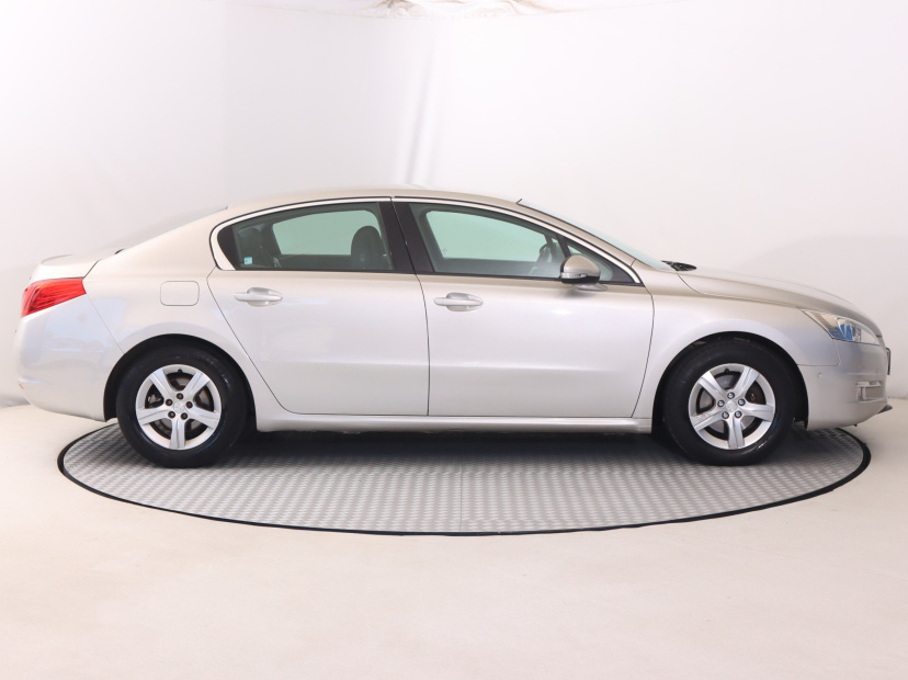 Peugeot 508, 2012