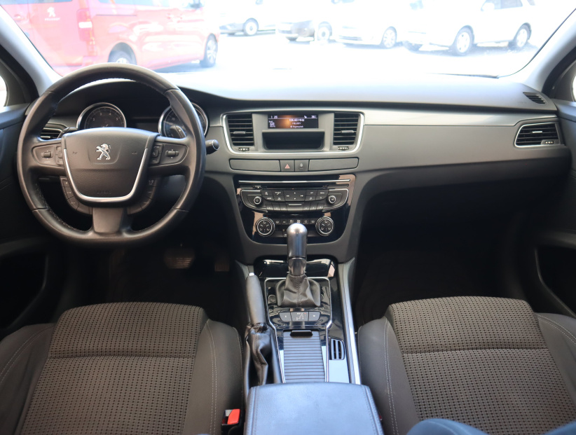 Peugeot 508, 2012