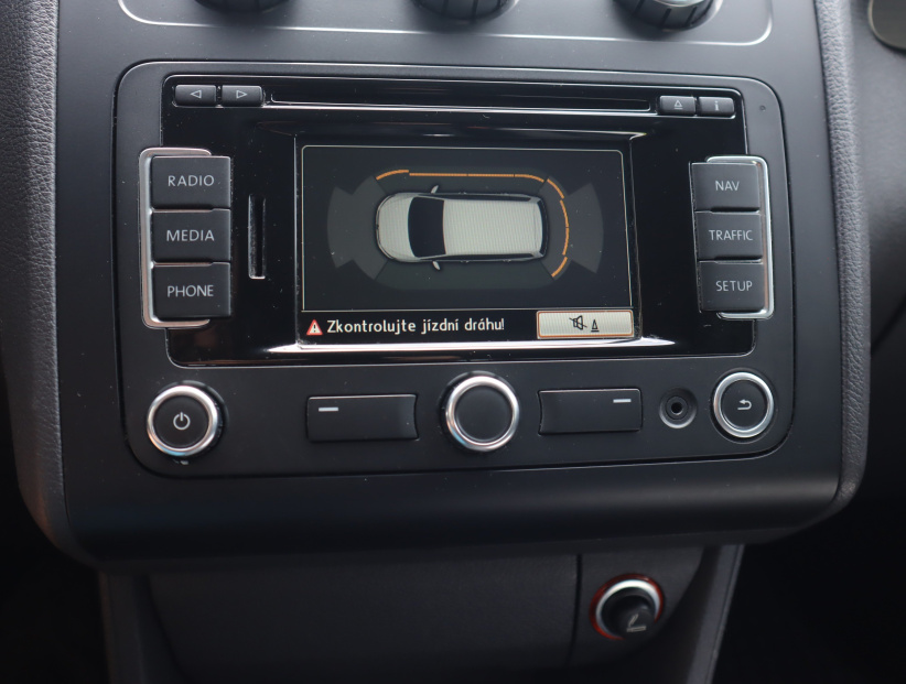 Volkswagen Touran, 2015
