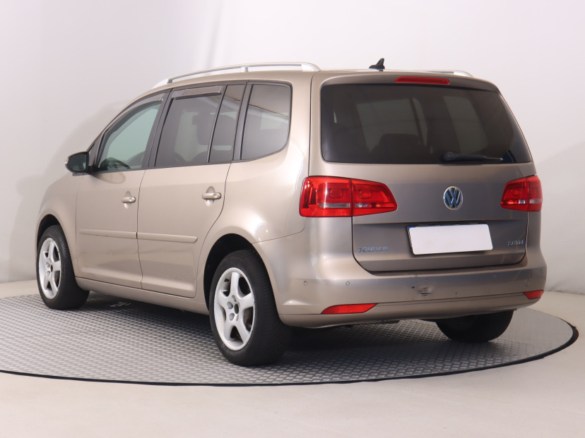 Volkswagen Touran, 2015