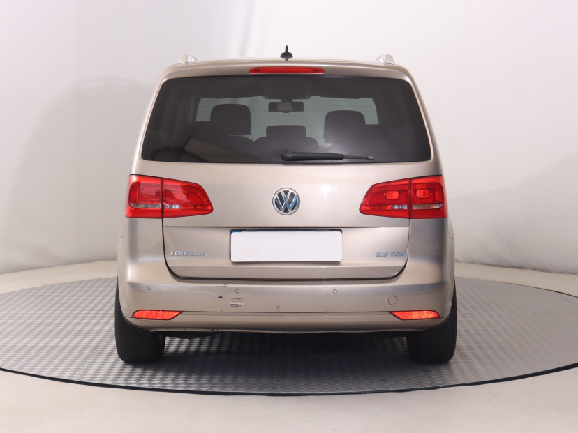 Volkswagen Touran, 2015