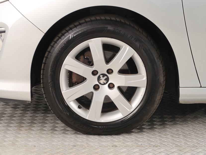 Peugeot 308, 2012