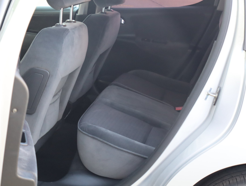 Peugeot 207, 2006