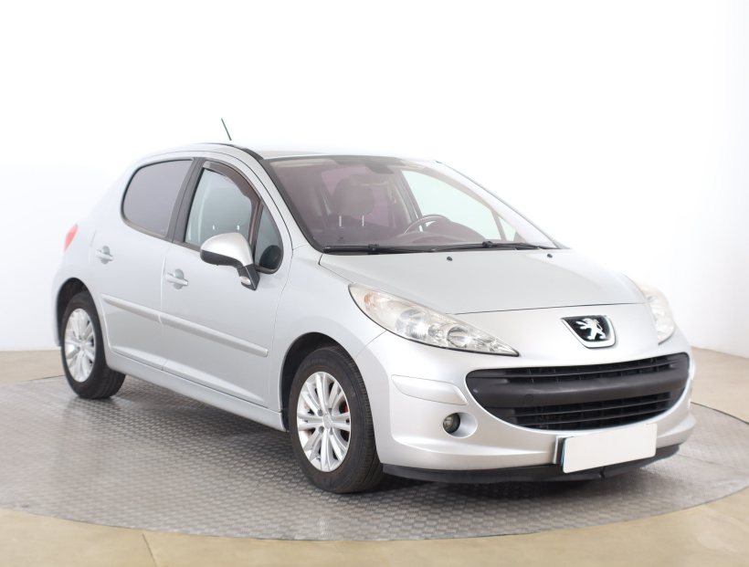 Peugeot 207, 2006