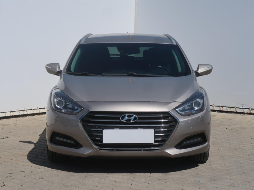 Hyundai i40, 2017