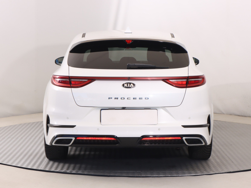 Kia ProCeed, 2021