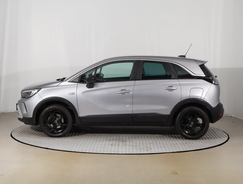 Opel Crossland, 2022