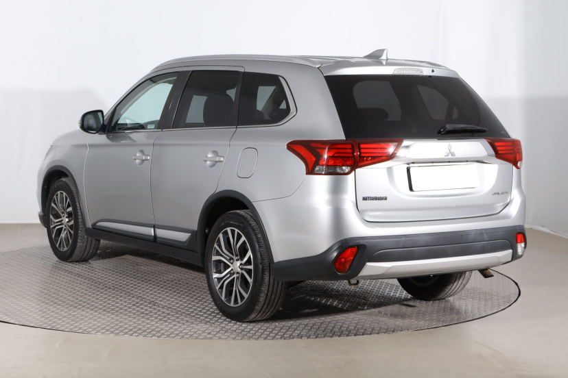 Mitsubishi Outlander, 2018