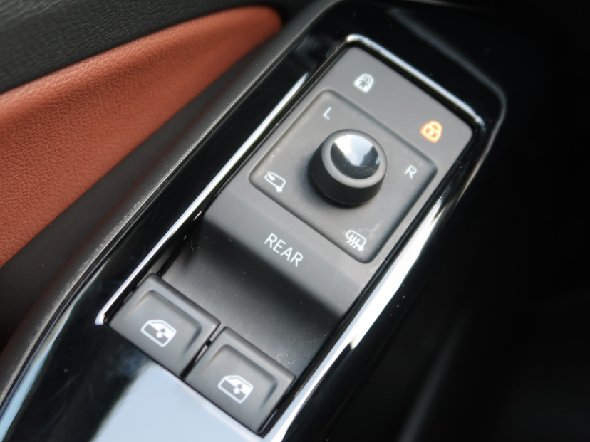 Volkswagen ID.4, 2021