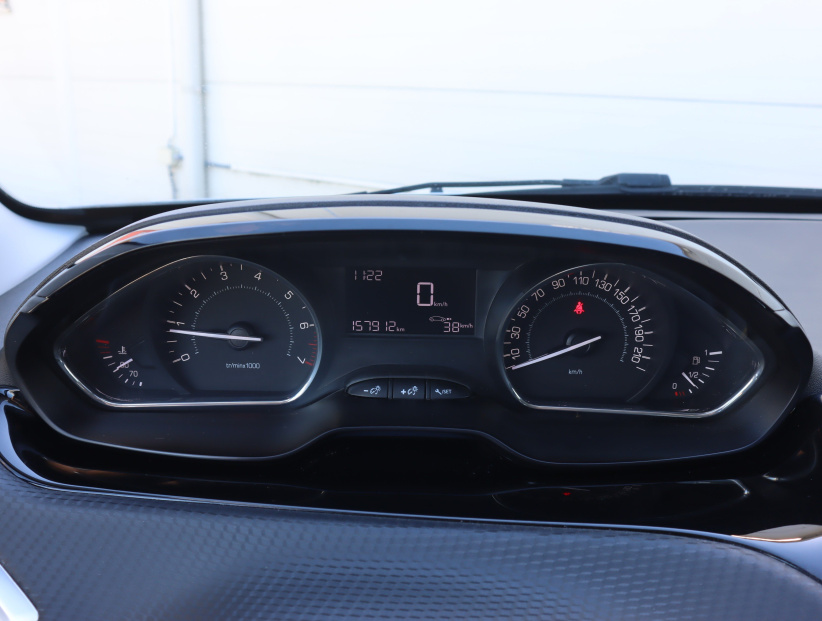 Peugeot 2008, 2013
