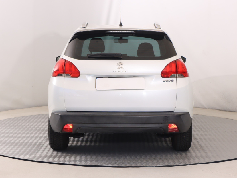 Peugeot 2008, 2013