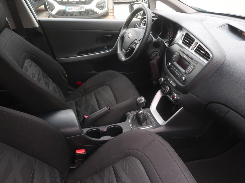 Kia Ceed, 2013