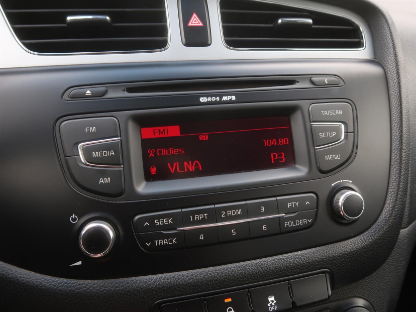 Kia Ceed, 2013