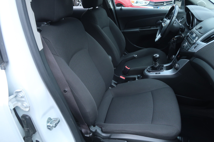 Chevrolet Cruze, 2012