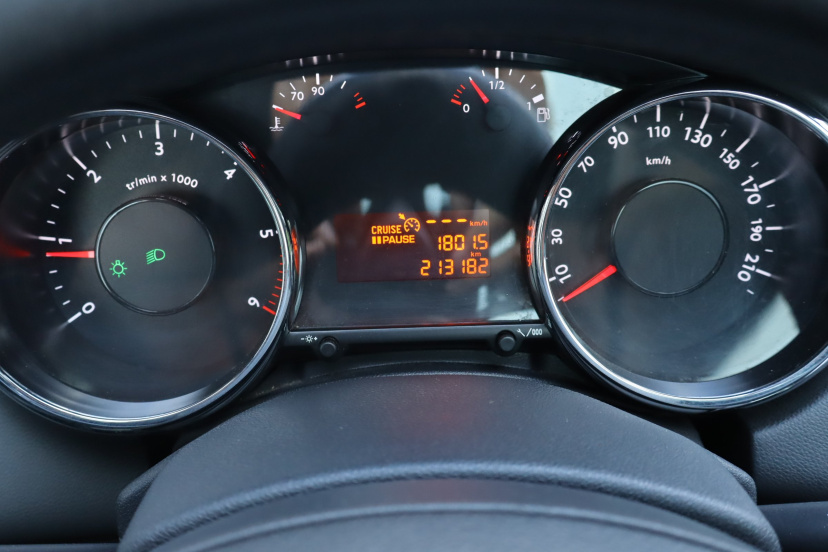 Peugeot 5008, 2014