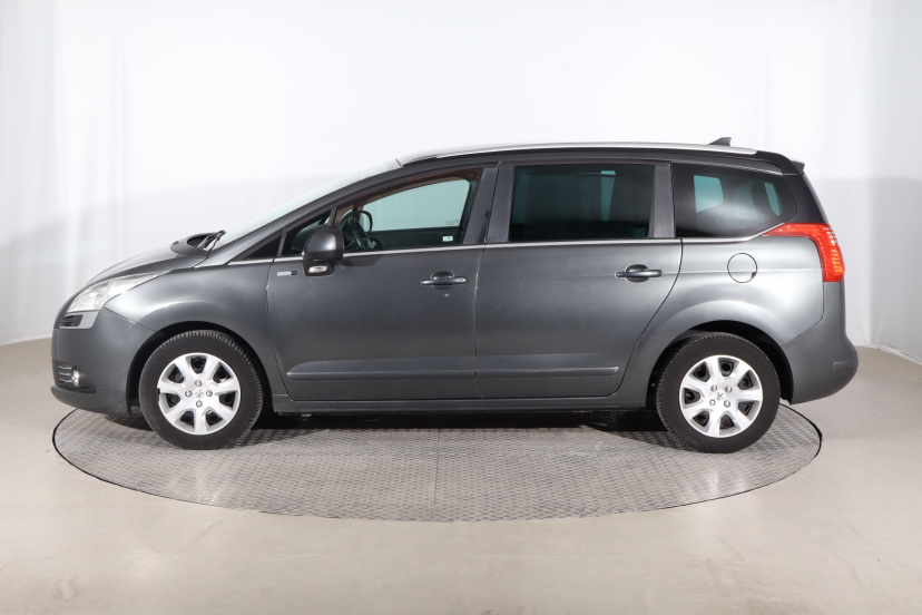 Peugeot 5008, 2014