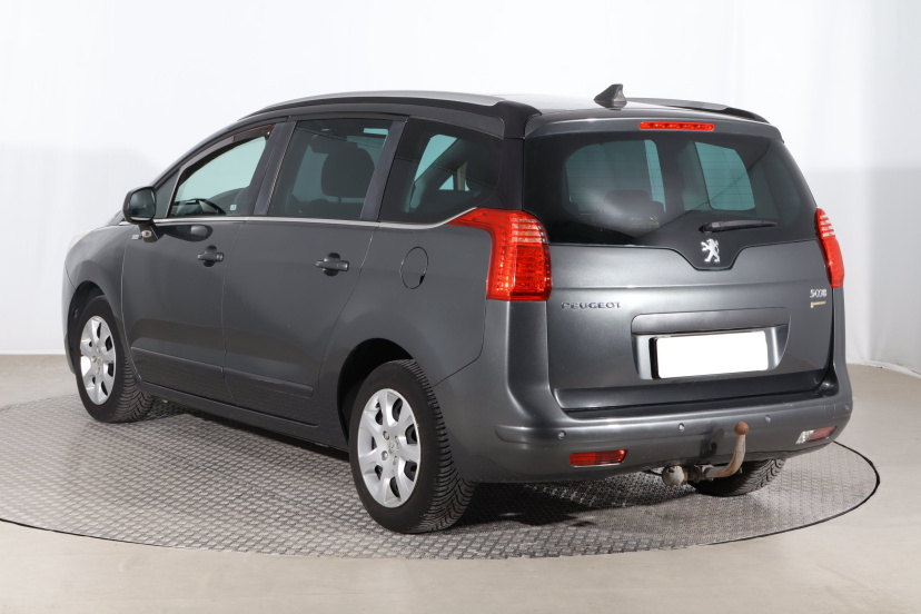 Peugeot 5008, 2014