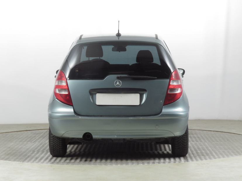 Mercedes-Benz A, 2005