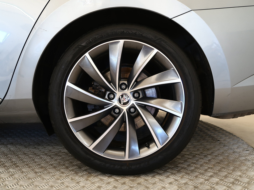 Škoda Superb, 2016