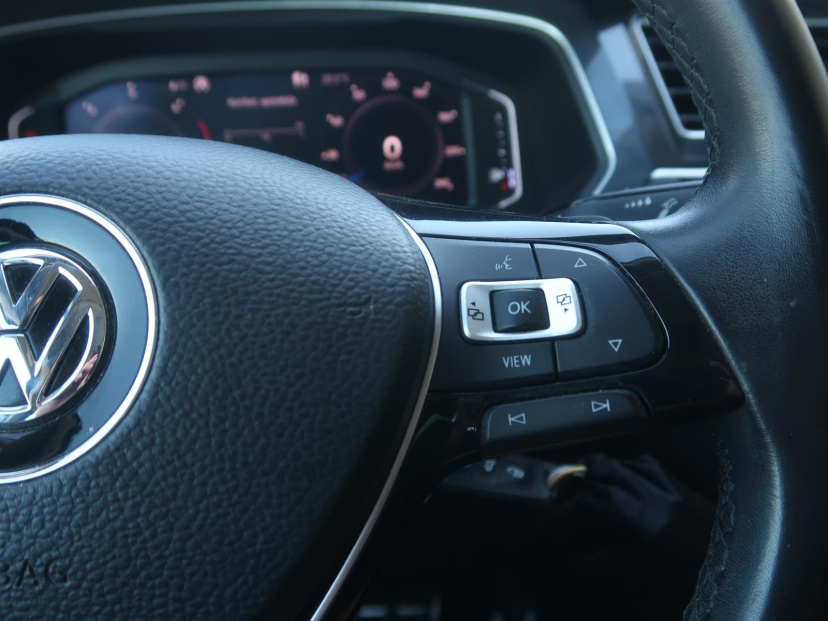 Volkswagen Tiguan, 2019