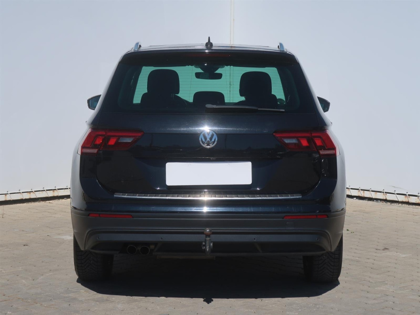 Volkswagen Tiguan, 2019